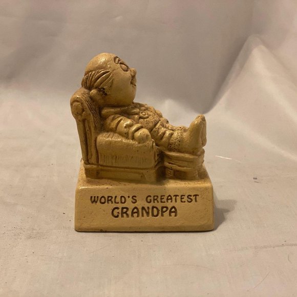 Vintage 1970 Worlds Greatest Grandpa Statue - Picture 1 of 2